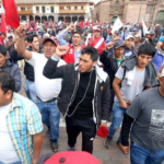 Huelguistas toman Lima y aeropuerto