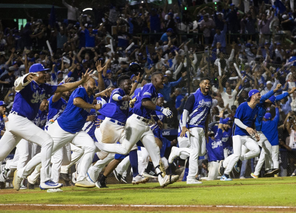 Licey culmina campaña especial de béisbol