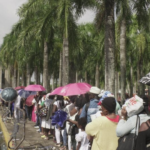 Devotos católicos acuden a venerar la Virgen de la Altagracia en Higüey