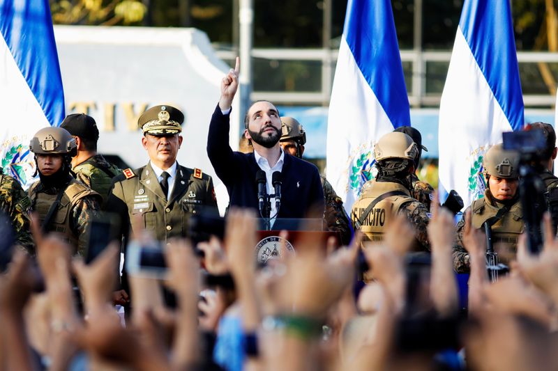 Nayib Bukele designó como diplomáticos salvadoreños a policías vinculados al narcotráfico