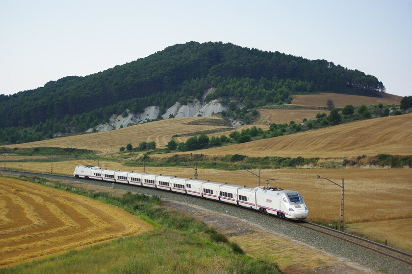 Renfe afronta por primera vez competencia en casa. Así que ya tiene un plan para infiltrarse en Francia