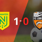 Lorient no pudo en su visita a Nantes y cayó 1-0