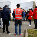 Las huelgas en Francia siguen perturbando la producción eléctrica y el suministro de combustible