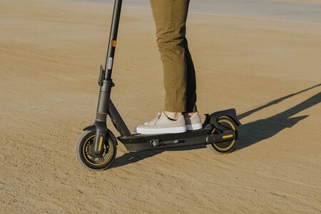 Segway Ninebot MAX G2: un patinete eléctrico sobrio cuyo punto fuerte es su nuevo motor y sistema de suspensión