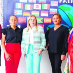 Saint Thomas School realiza su feria cultural familiar