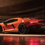 El Lamborghini Revuelto es un V12 híbrido con tres motores eléctricos. No es raro: es el futuro del superdeportivo