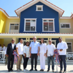 Abinader inaugura centro educativo y estancia infantil en Hondo Valle