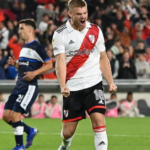 Con la misión de extender su ventaja en la cima de la Liga Profesional, River Plate iguala 0-0 con Gimnasia