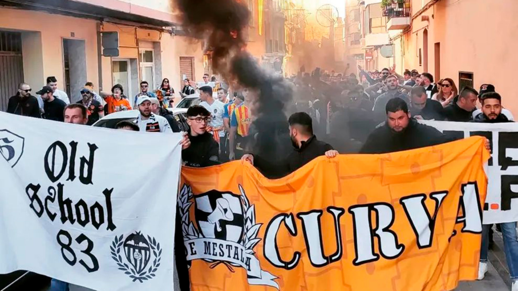 Quiénes son los Yomus, los temibles ultras del Valencia que quedaron en el ojo de la tormenta tras los ataques racistas a Vinicius Jr.