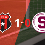 Alajuelense vence a Dep. Saprissa 1-0 en el clásico Nacional