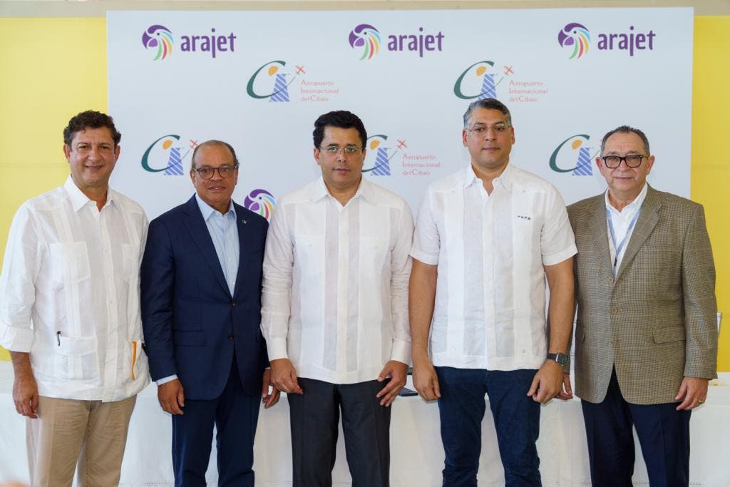 Arajet inicia una nueva era de conectividad entre Santiago y Colombia