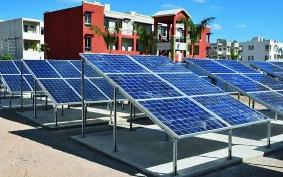 Paneles solares: afirman propuesta de reglamento no prevé cargos ni discrimina