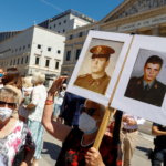 Las víctimas de ETA no quieren homenajes: “Pedro Sánchez blanquea a los terroristas”