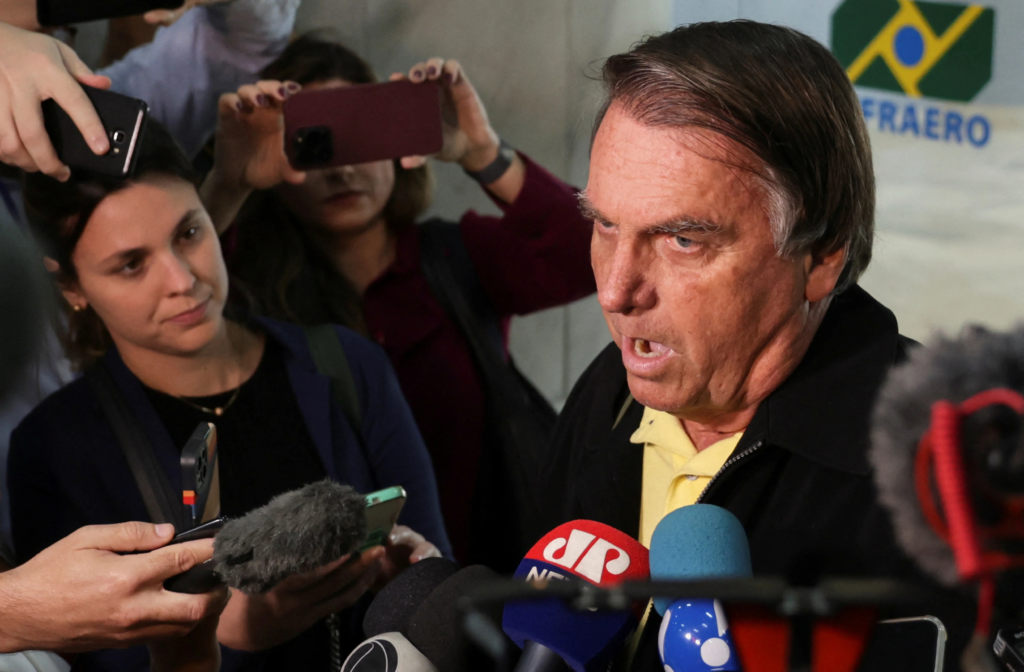 El Supremo Tribunal de Justicia de Brasil ratificó la inhabilitación a Jair Bolsonaro por ocho años