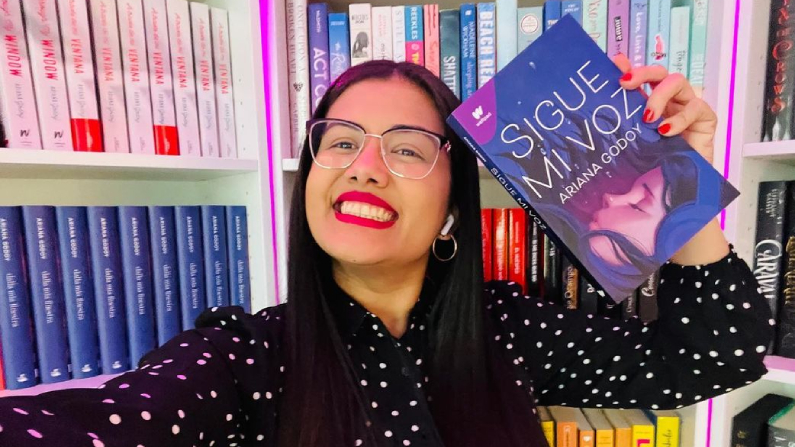 La estrella venezolana de la literatura digital Ariana Godoy estrena su nueva novela: “Sigue mi voz”