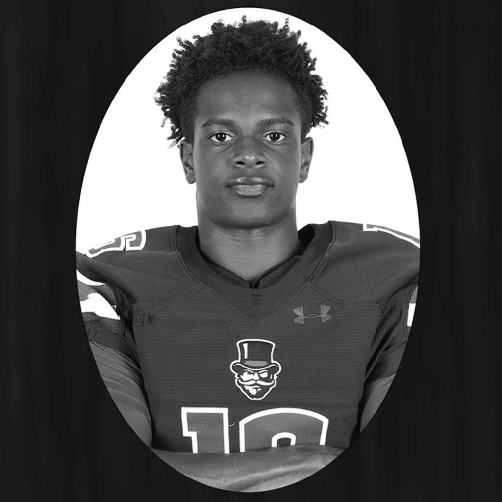 Jeremiah Collins, jugador de fútbol de Austin Peay State, muere a los 18 años