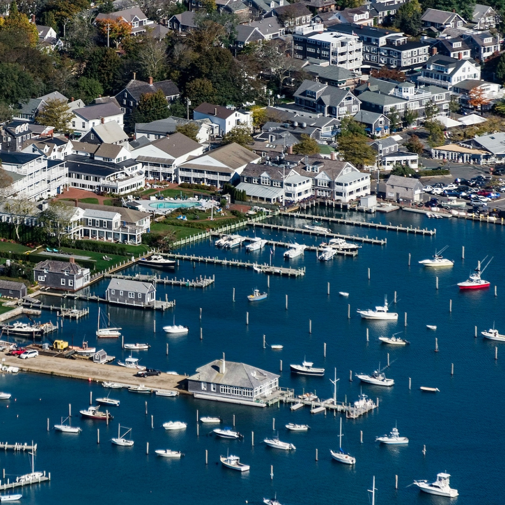 Paddleboarder desaparecido fue encontrado muerto cerca de la casa de Obama en Martha's Vineyard