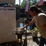 Casi un tercio de la población mundial tiene cocinas muy rudimentarias e insanas