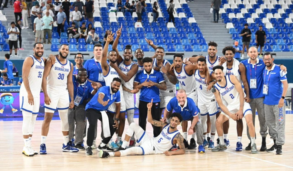 Basket RD vence a Puerto Rico;  jugará por el oro contra México