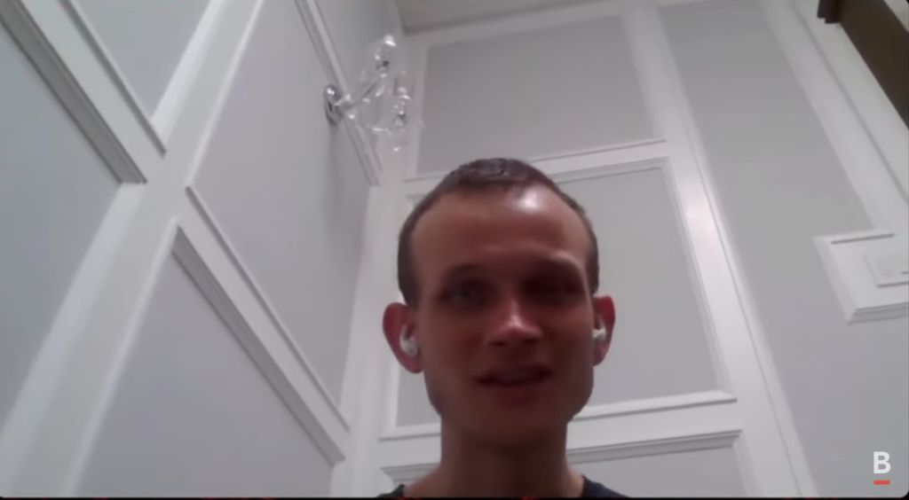 Vitalik Buterin declara que sólo realiza staking de una "pequeña parte" de su ETH