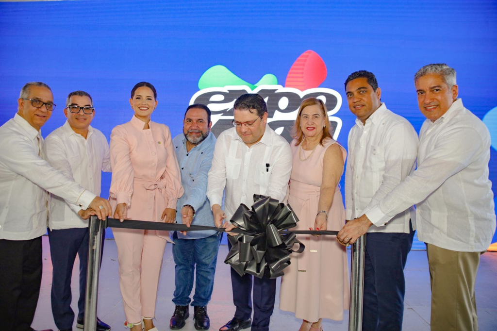 Cámara de Comercio y Producción de La Vega inaugura Expo Vega Real 2023