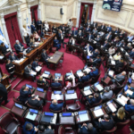 Pasó en la TV: fuerte cruce entre Yanina Latorre y Carmen Barbieri, revocaron la libertad de L-Gante y el Senado aprobó proyectos claves en la agenda política