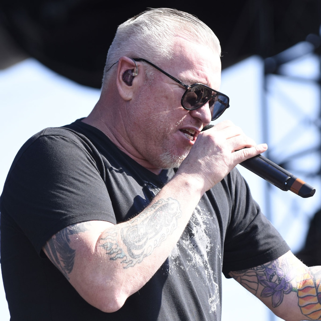 El cantante de Smash Mouth, Steve Harwell, está en cuidados paliativos