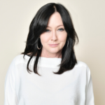 Shannen Doherty detalla la "horrible reacción" después de la cirugía de un tumor cerebral