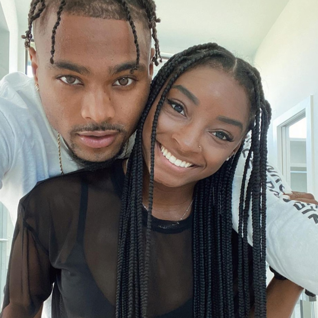 El esposo de Simone Biles, Jonathan Owens, aborda las críticas a las relaciones