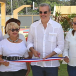 Abinader inaugura liceo en San Juan