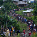 Más de 520.000 migrantes cruzaron selva de Darién en 2023, 120.000 fueron menores de edad