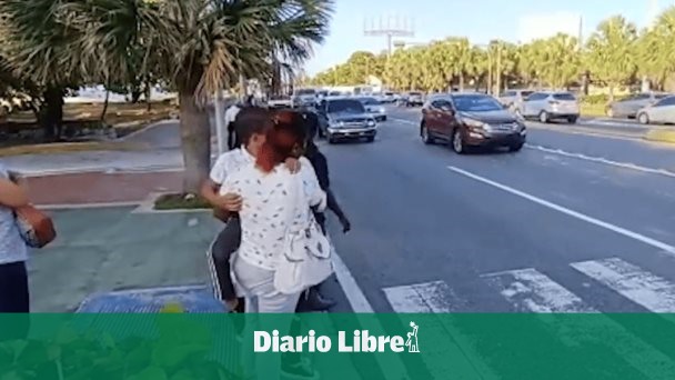 Huracán Beryl: cierran la avenida 30 de Mayo para limpiar escombros