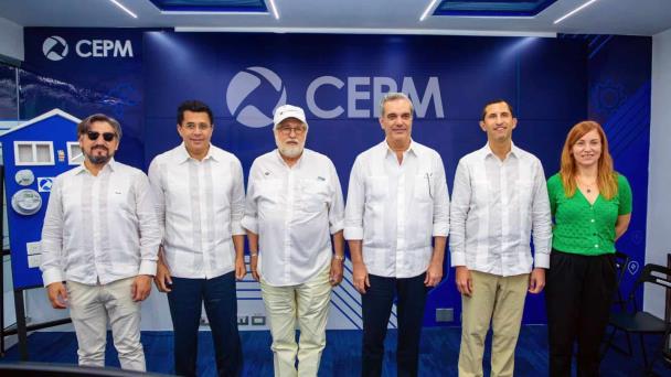 CEPM presenta al presidente Abinader su exitoso modelo de gestión