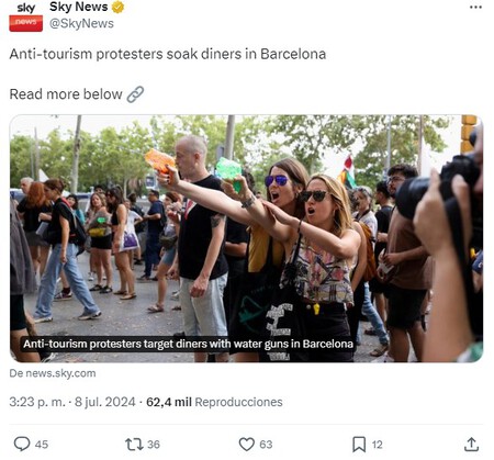 En Barcelona, el movimiento anti-turismo está adoptando una táctica radical: acosar a los turistas por la calle