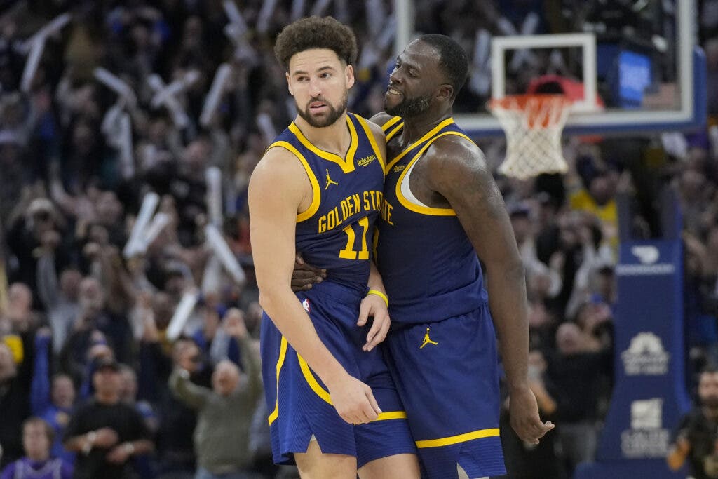 Klay Thompson le pone fin a una época dorada en los Warriors y se acerca a los Mavericks