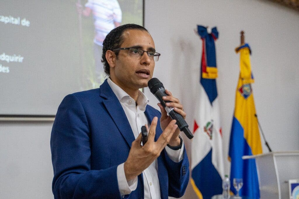 Juan Ariel Jiménez ve necesario construir sociedades resilientes