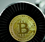 El Bitcoin se hunde por debajo de los 50.000 euros: un anticipo del pánico que se está extendiendo en la economía global