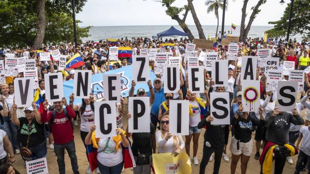 Venezolanos en RD apoyan a María Machado y a Edmundo González