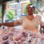 Escasez y precio de pollo, problema de hace meses