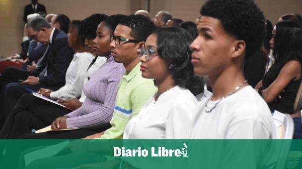 Mescyt: 13 estudiantes dominicanos inician estudios en Marruecos