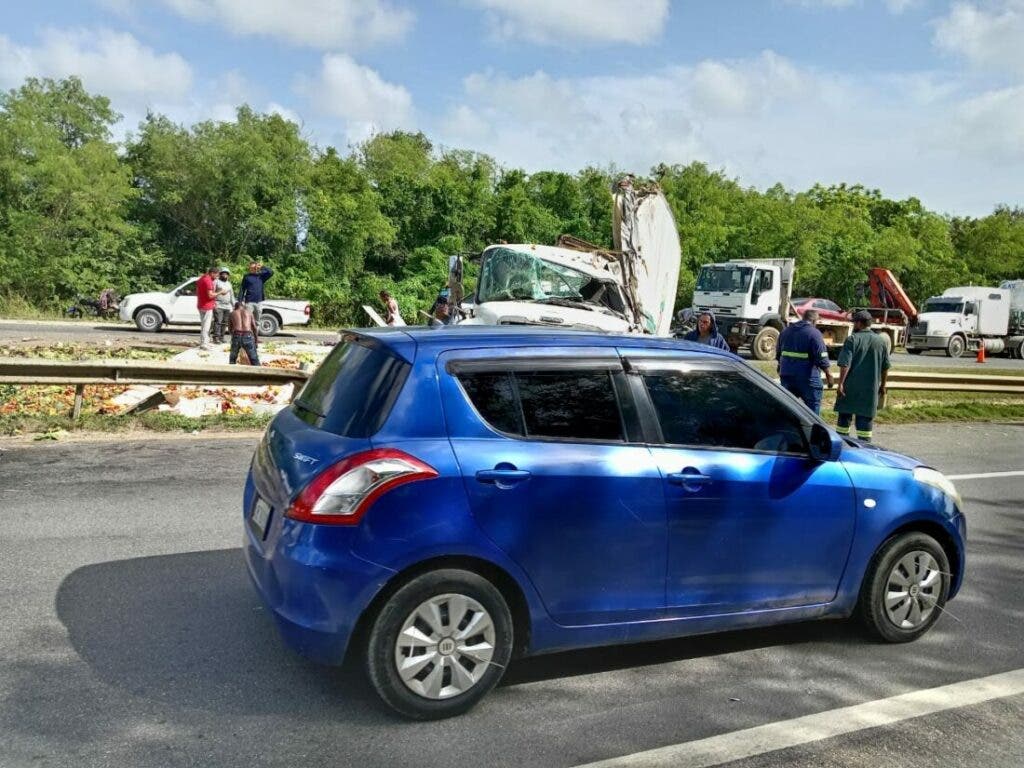 Varios heridos en accidente de tránsito en Autovía del Este