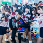 A Tokio hay algo que le preocupa aún más que el turismo: el turismo y Halloween. Por eso ha empezado a restringir el alcohol