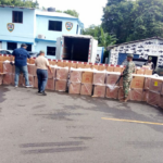 Ejército decomisa camión cargado de cigarrillos de contrabando en Puerto Plata