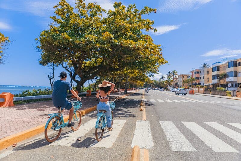 De esta forma puedes organizar viajes cortos y económicos para toda la familia