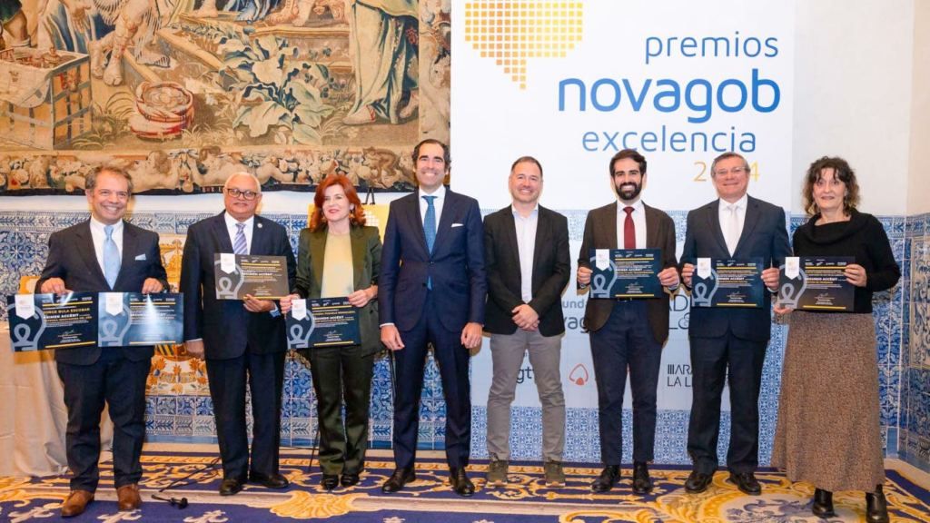 Tesorería Nacional recibe premio