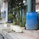 Escasez de agua afecta a moradores de Cancino Adentro