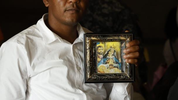 Devotos rinden honor a la Virgen de la Altagracia en Higüey