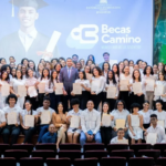 Ministerio de la Juventud beneficia a 150 estudiantes con el programa de “Becas Camino”