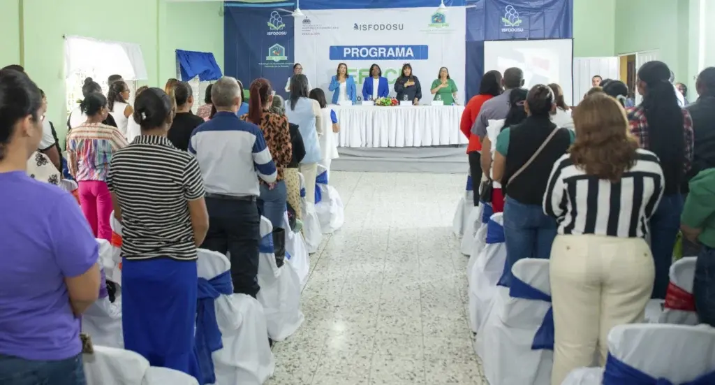 Dan apertura a segunda fase de formación docente en San José de Ocoa 