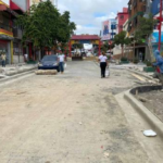 Críticas por amplitud de acera en el Barrio Chino